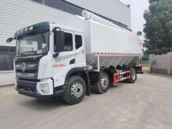 國六東風(fēng)華神前四后四飼料車